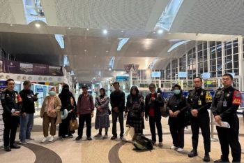 Imigrasi tunda keberangkatan 1.243 jemaah calon haji diduga nonprosedural dari sejumlah bandara