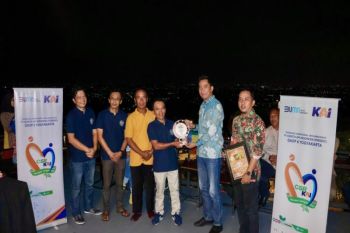 Dukung Wisata Puncak Sosok, Daop 6 resmikan Balkon KAI