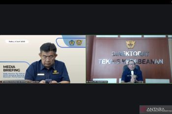 Pemerintah bebaskan Bea Masuk barang bawaan jamaah haji mulai 6 Juni