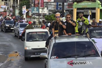 Daud Yordan berpesan pada petinju amatir untuk terus tekun dan fokus