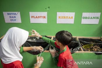 Peringatan Hari Lingkungan Hidup Sedunia di Cimahi