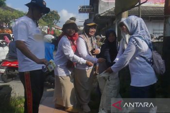 Pemkab Temanggung serukan aksi akhiri polusi  plastik