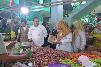Pemkab Bengkalis pastikan stok dan harga bahan pokok stabil jelang Idul Adha