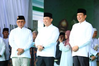 Kapolri bagikan 9.648 hewan kurban kepada masyarakat