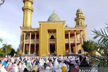 Umat Islam Jayapura khidmat Shalat Idul Adha di Masjid Al-Aqsha Sentani