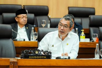 Anggota DPR: Perlu evaluasi menyeluruh soal izin tambang di Raja Ampat