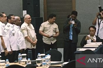 Disdik Biak Numfor sebut 100 siswa SMA Sekolah Rakyat terbagi empat rombel