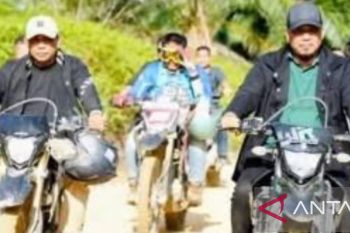 Ziarah ke Motah, Bupati Inhu bersama tim kendarai sepeda motor trail
