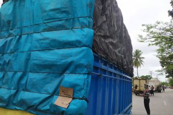 Polresta Padang periksa puluhan sopir truk cegah praktik ODOL