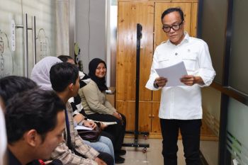 Terkait penahanan ijazah, Kemenaker segera panggil Duta Palma