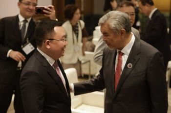 President, ministers discuss giant sea wall construction