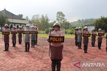 Polres Lingga latih kesiapsiagaan para personel hadapi potensi unjuk rasa