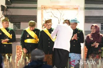 Menbud Fadli Zon: Yadnya Kasada simbol keharmonisan manusia, alam dan budaya