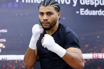 IBF tetapkan Muratalla juara kelas ringan setelah Lomachenko pensiun