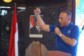 Dedy Yon tekankan pengelolaan Bank Sampah oleh PKK