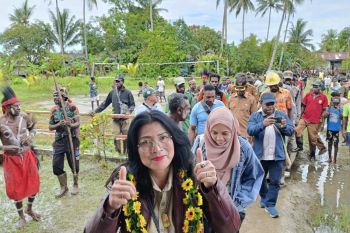 Tim juri CSR dan PDB Award lakukan penilaian kampung sehat Mimika