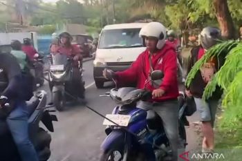 Kabel yang celakai pengendara di Cengkareng milik Jakarta Smart City