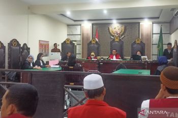 Hakim Pengadilan Mataram vonis bersalah wanita hina orang lain via grup WA
