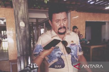 Dispar Biak Numfor latih pelaku usaha ekraf masak kuliner khas Papua