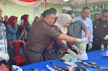 Kejari Muba edukasi peran dan tugas jaksa sebagai eksekutor ke guru dan pelajar