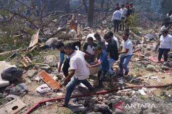 Menlu sampaikan belangsungkawa ke korban kecelakaan pesawat Air India
