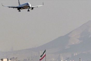 Semua penerbangan di Iran dihentikan usai diserang Israel