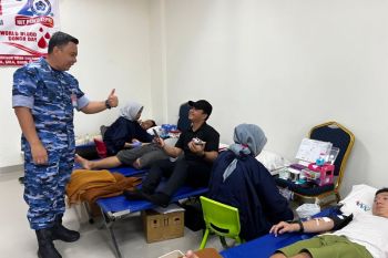 Lanud Hang Nadim pererat hubungan dengan masyarakat melalui donor darah