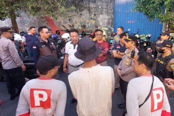 Polres Kudus tindak juru parkir liar yang tarik tarif diluar aturan