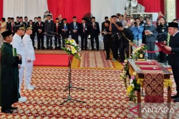 Gubernur Sumsel Herman Deru lantik Bupati dan Wakil Bupati Empat Lawang