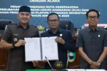 Bupati-DPRD Tanah Laut tanda tangani Perubahan KUA-PPAS 2025