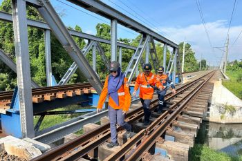 KAI Daop 6 laksanakan Manajemen Safety  menjaga keselamatan KA