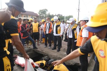 Pemkot Makassar gandeng BBWS bersihkan drainase guna cegah banjir