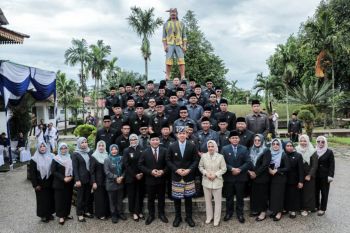 Supriyanto dilantik jadi Sekda Kabupaten Lampung Selatan di Taman Makam Pahlawan