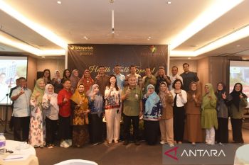 BRK Syariah dan Eka Hospital Pekanbaru Gelar Health Talk Eksklusif