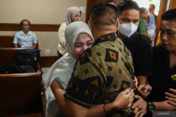 Juru bayar Purn. TNI divonis 9 dan 6 tahun penjara dalam dua kasus kredit fiktif