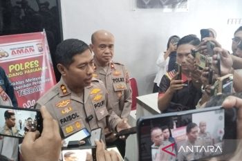 Polisi ungkap motif pelaku pembunuhan mayat hanyut di Padang Pariaman