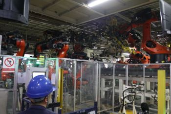 Melihat dapur mobil listrik Tiongkok