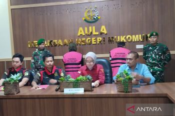 Kejari Mukomuko tahan dua tersangka korupsi dana BUMDes