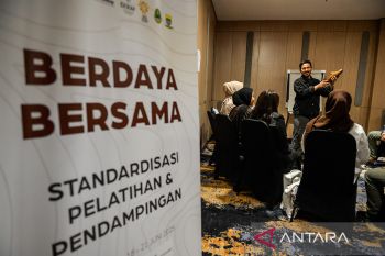 Pelatihan standarisasi dan pendampingan UMKM