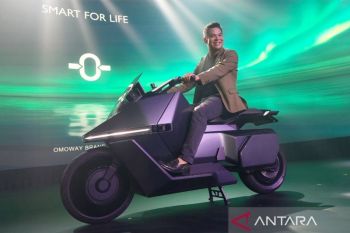 Desain futuristik Omoway tawarkan transformasi motor listrik