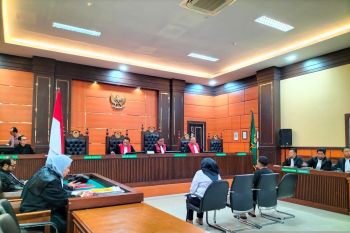 Pengadilan Tipikor Padang sidangkan dua terdakwa korupsi KUR