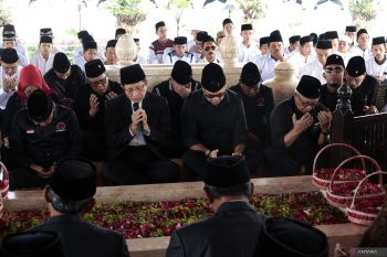 Peringatan Haul ke-55 Bung Karno di Blitar