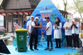 Banyuwangi ditunjuk jadi lokasi percontohan Gerakan Wisata Bersih