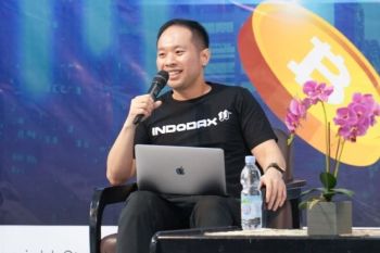 Investor beralih ke Bitcoin saat harga emas terkoreksi