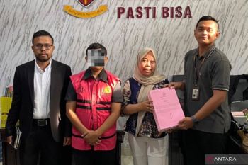 Jaksa perpanjang penahanan tersangka korupsi KUR di Woha Bima