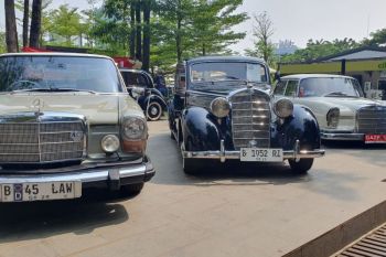 Mercedes-Benz Weekend Market 2025: Pesta Mercy Klasik dan Spirit Komunitas