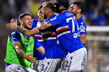 Sampdoria selamat dari degradasi setelah ricuh play-off lawan Salernitana