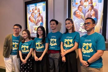 Pemain Film 'Jodoh 3 Bujang' Sapa Penggemar di Palu, Segera Tayang 26 Juni