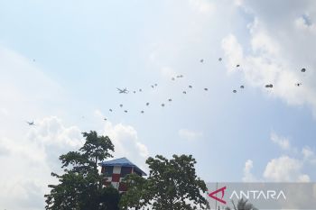TNI AU kerahkan Sukoi hingga F-16 saat latihan tempur di Maluka Baulin