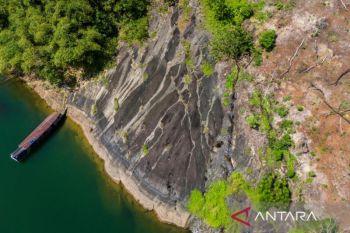 Batuan purba Geopark Pegunungan Meratus